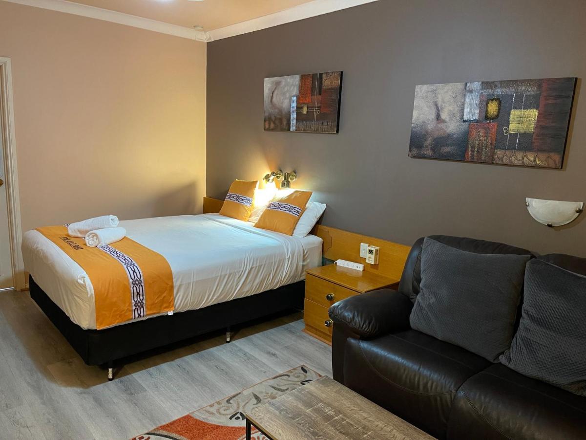 Philadelphia Motor Inn Echuca Bagian luar foto