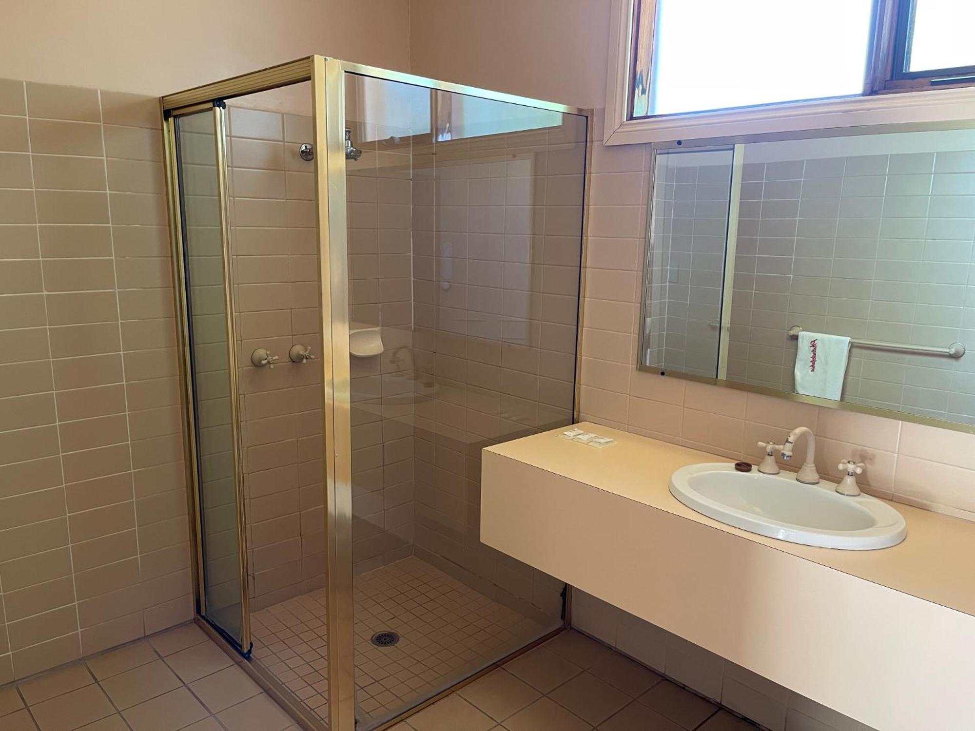 Philadelphia Motor Inn Echuca Bagian luar foto